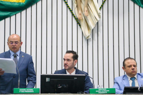 Deputado propõe ‘PEC da Desblindagem’ para reduzir imunidade parlamentar no Ceará; base pede cautela