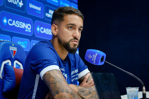 Matheus Pereira proteja volta por cima no Brasileirão com vitória no Clássico-Rei