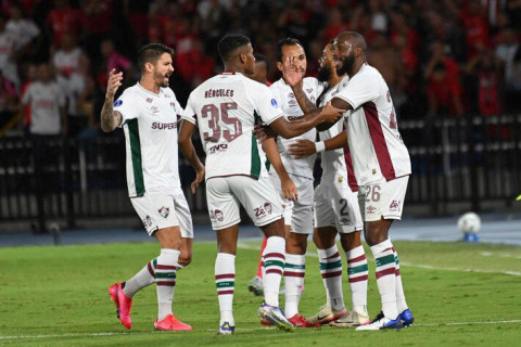 A rodada de ida das oitavas de final da Copa Libertadores e da Copa Sul-Americana teve 12 times em ação nesta terça-feira. Os jogos de volta estão marcados para o dia 19.