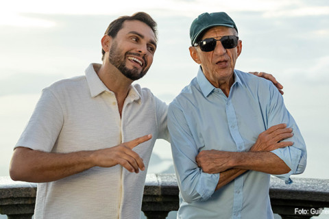 Mano Walter e Fagner unem fé e emoção com lançamento de “Sem Deus é Ruim”