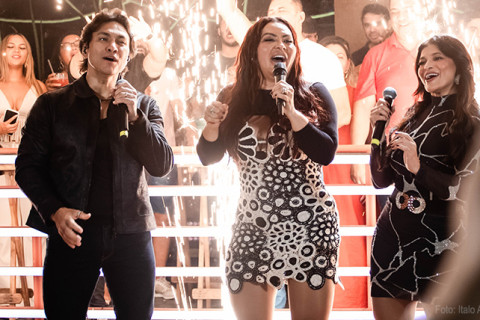 “No Meio do Povo”, com Kátia e Aduílio, Márcia Fellipe grava audiovisual em Fortaleza