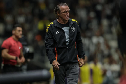 Cuca sinaliza poupar titulares no Atlético/MG contra o Ceará pela Série A na próxima rodada; Entenda